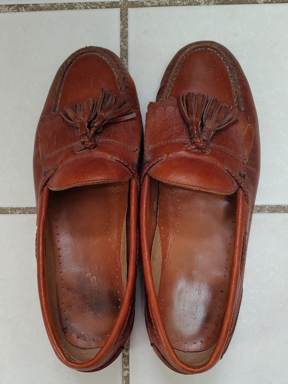 Hush Puppies Men's Tassel Kiltie Loafers in Cognac